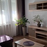 Titan, apartament 2 camere, semidecomandat, renovat, mobilat si utilat